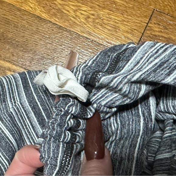 Lululemon WOMENS rope drawstring waist size 8 - Picture 6 of 6